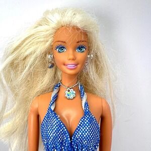 Mattel Vtg Sparkle Beach Barbie 1995 with Jewelry Bikini and‎ 2 Bracelets 13132
